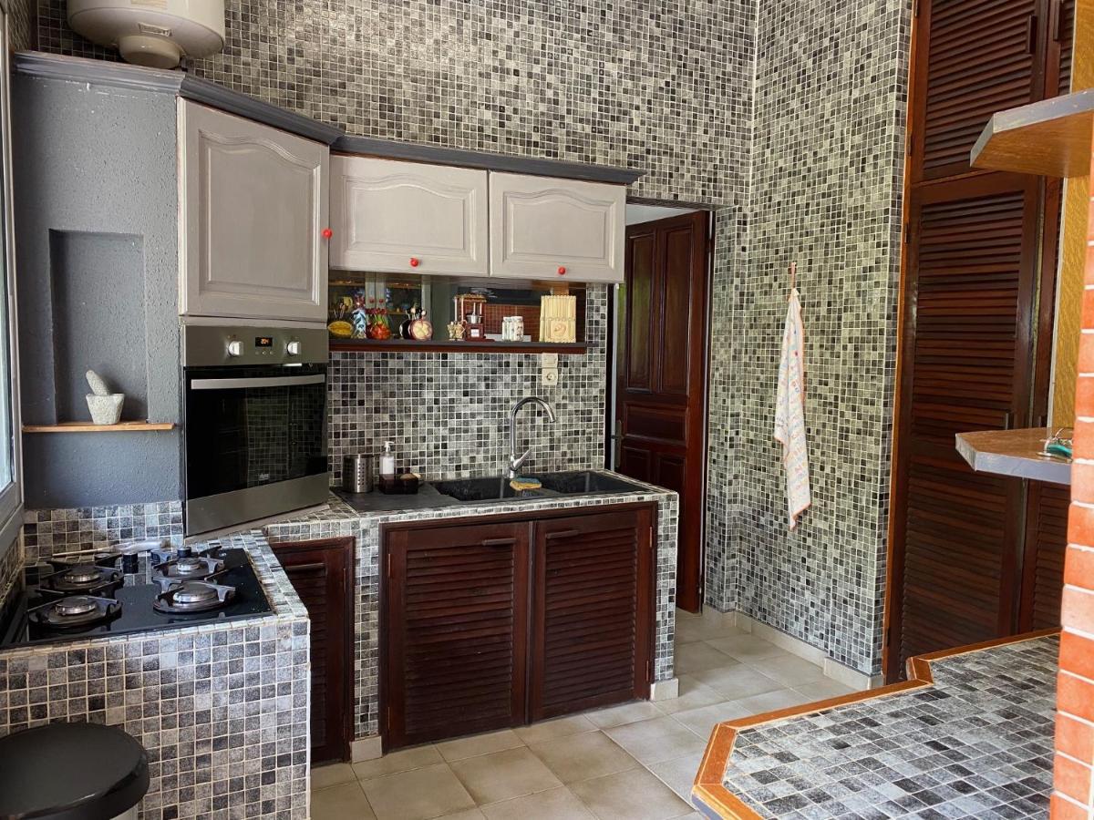 Villa & Bungalow 'Coco Des Sables' Les Pieds Dans L'Eau Ла-Салін-ле-Бен Екстер'єр фото